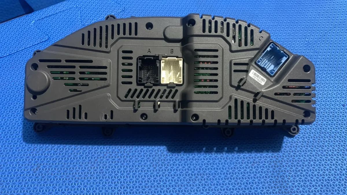 PAINEL DE CONTROLE VOLVO